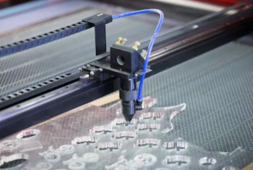 Kỹ thuật cắt laser mica